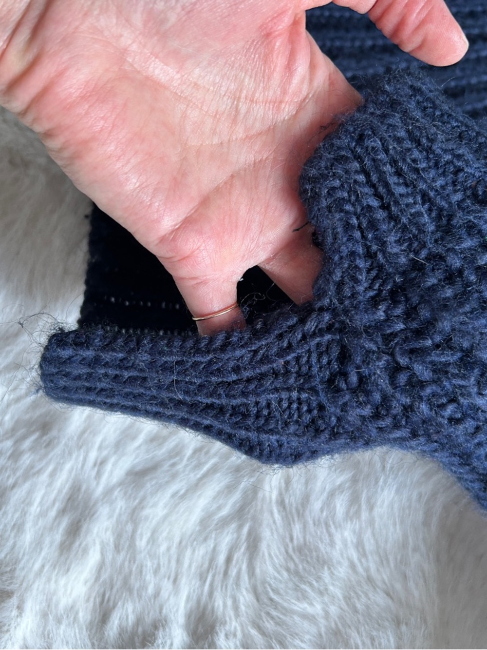 Navy Blue Cowl Neck Cropped Sweater M - Picture 6 of 9
